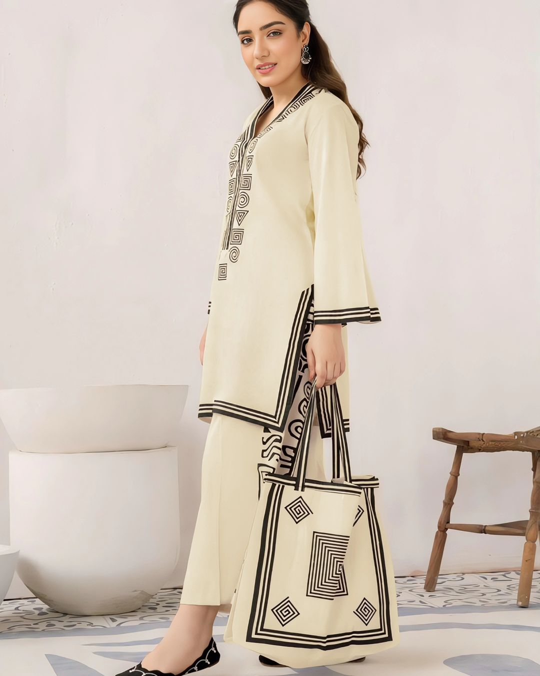 2 pc Linen Printed suit  Pyramid designe + Free Gifted Bag🥰